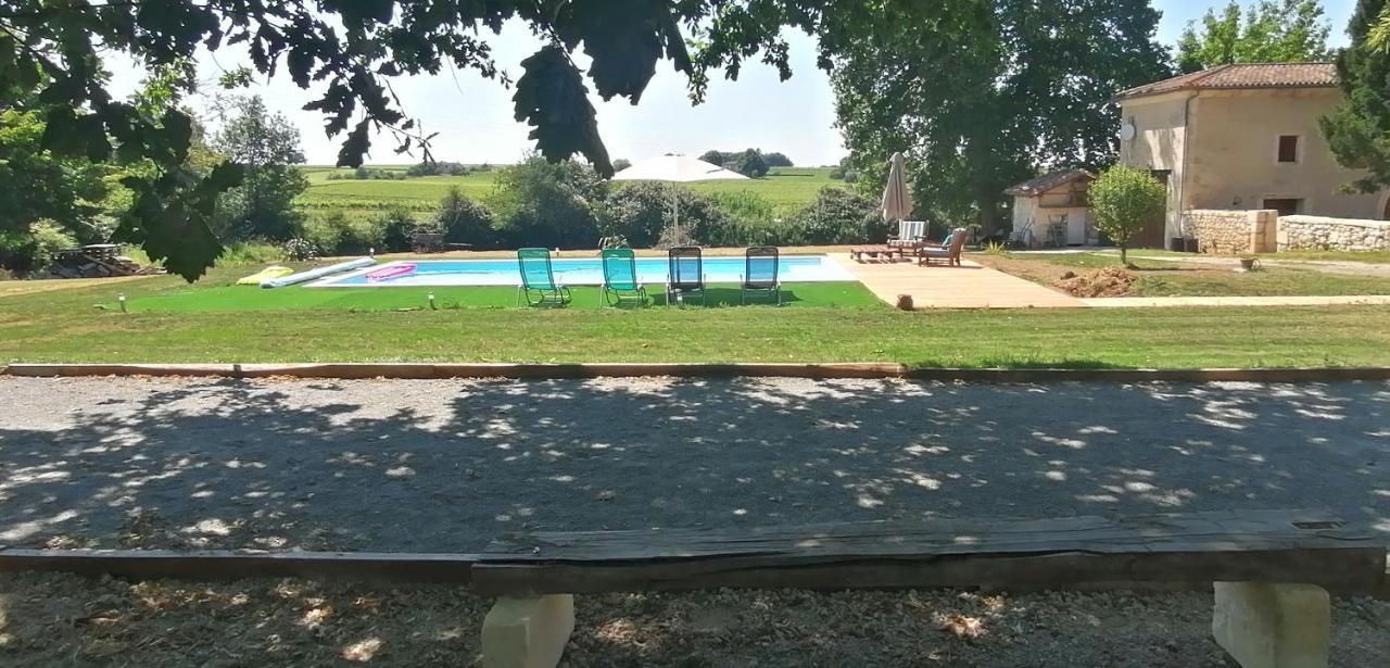 Bed and Breakfast Domaine de Gaïa, Piscine, Pétanque, Ping Pong, proche Saint-Emilion Guillac  Exterior foto