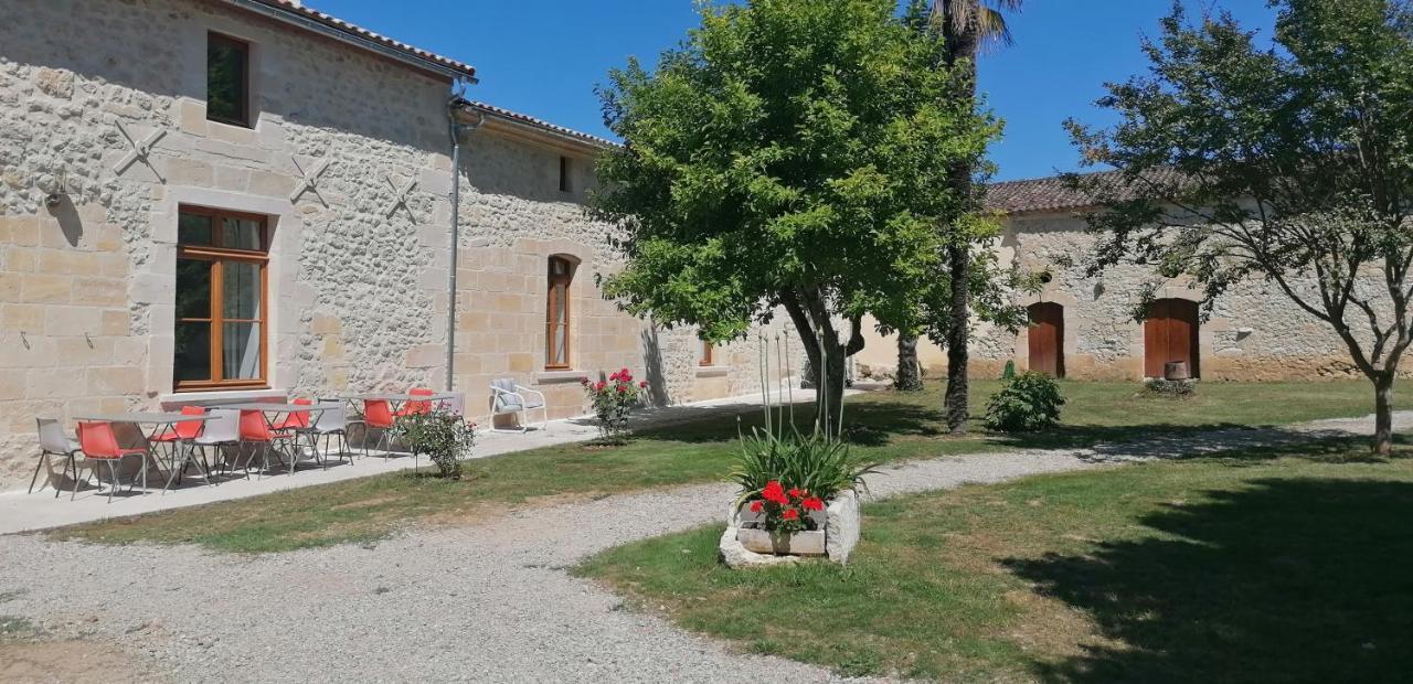 Bed and Breakfast Domaine de Gaïa, Piscine, Pétanque, Ping Pong, proche Saint-Emilion Guillac  Exterior foto