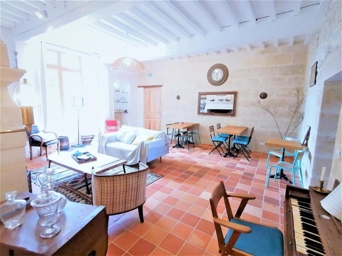Bed and Breakfast Domaine de Gaïa, Piscine, Pétanque, Ping Pong, proche Saint-Emilion Guillac  Exterior foto